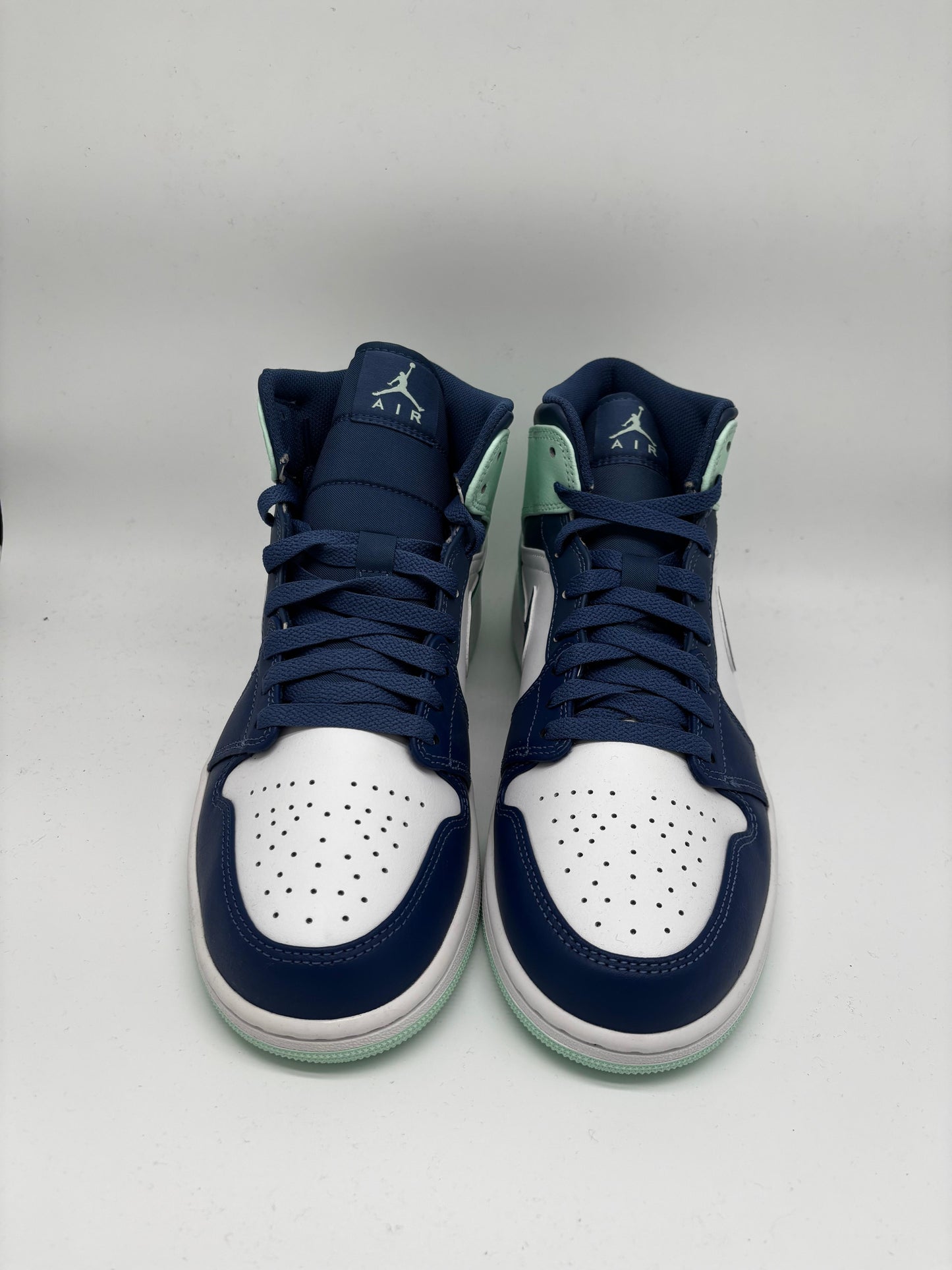 Air Jordan 1 Mid - Mystic Navy / Mint Foam - 554724-413