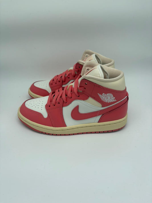 Air Jordan 1 Mid (W) - Guava Ice & Pink Salt