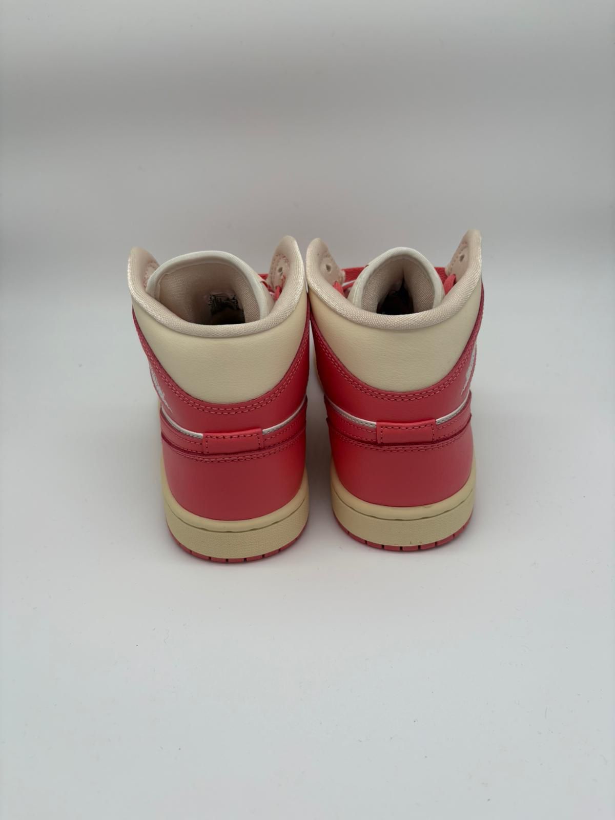 Air Jordan 1 Mid (W) - Guava Ice & Pink Salt