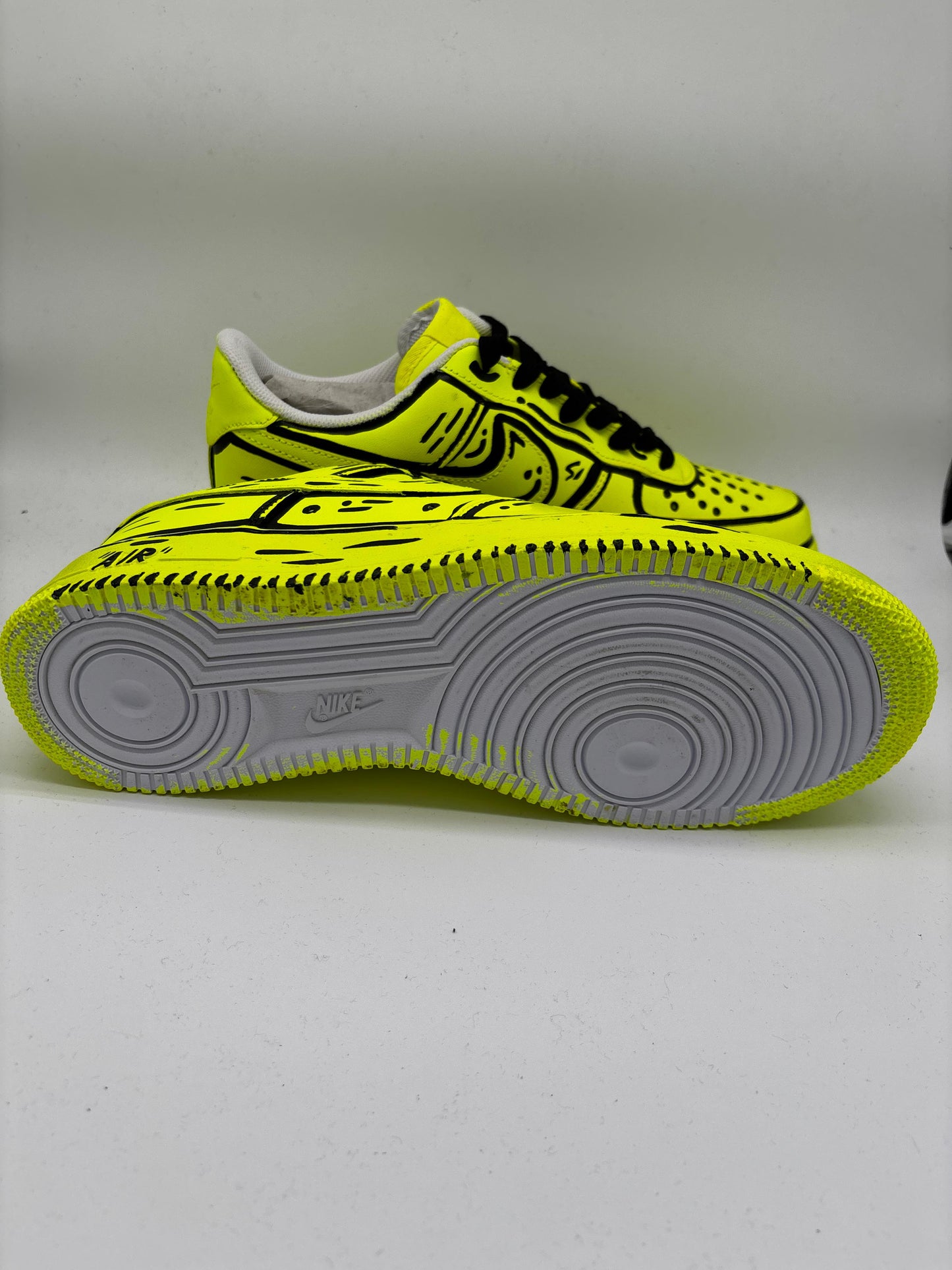 Nike Air Force 1 Custom "Neon Cartoon" – Edizione Limitata Dipinta a Mano