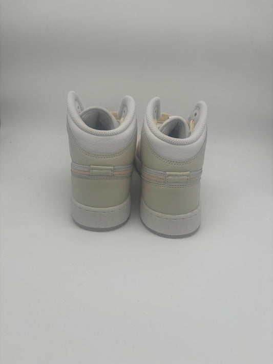 Air Jordan 1 Mid SE (GS) – Sail/Guava Ice-Sea Glass – HJ5940-100