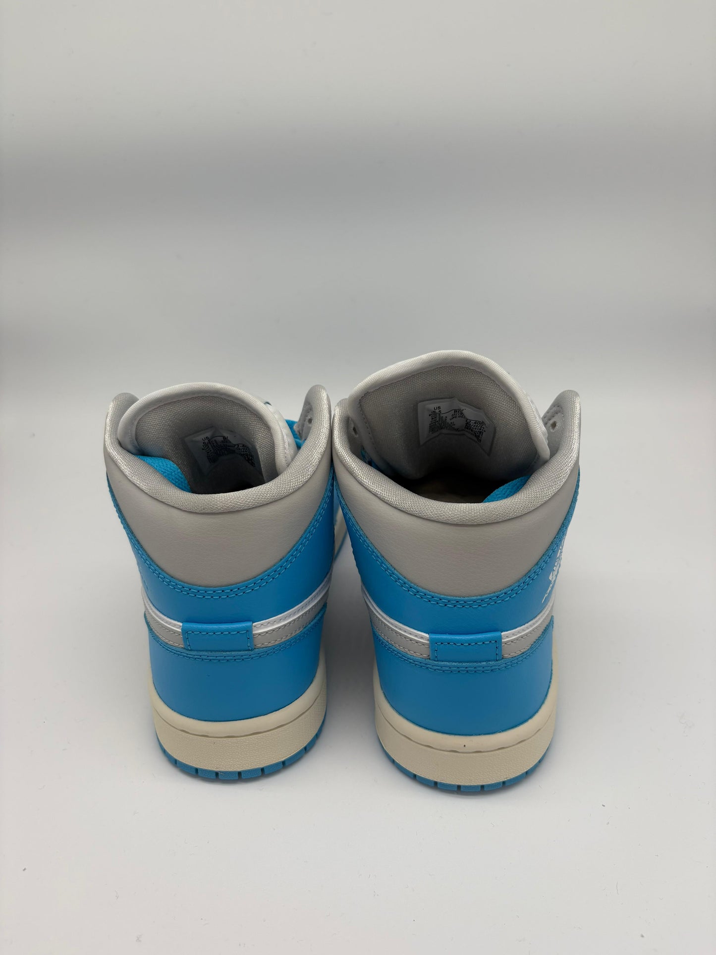 WMNS Air Jordan 1 Mid - Dark Powder Blue/Neutral Grey (UNC Style)