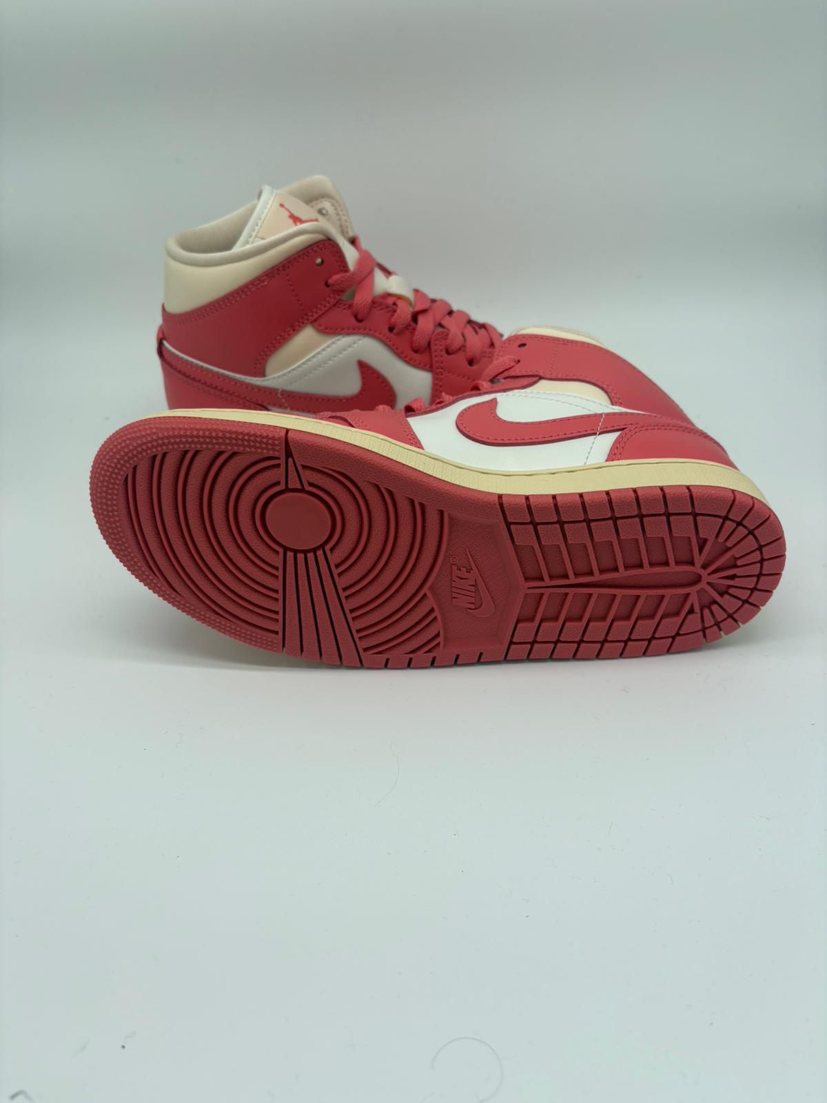 Air Jordan 1 Mid (W) - Guava Ice & Pink Salt